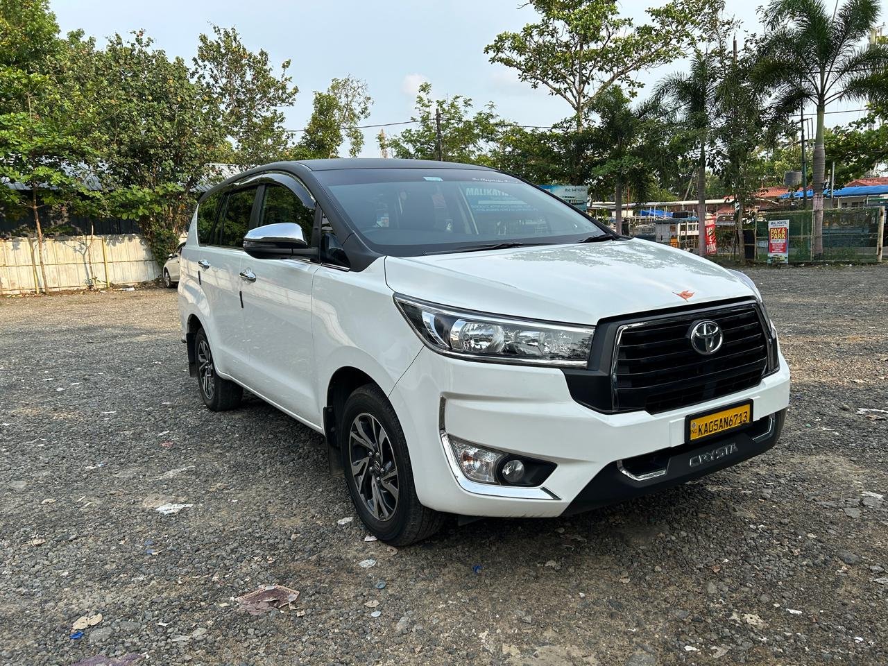 Toyota Innova Crysta outstation tour taxi Bangalore